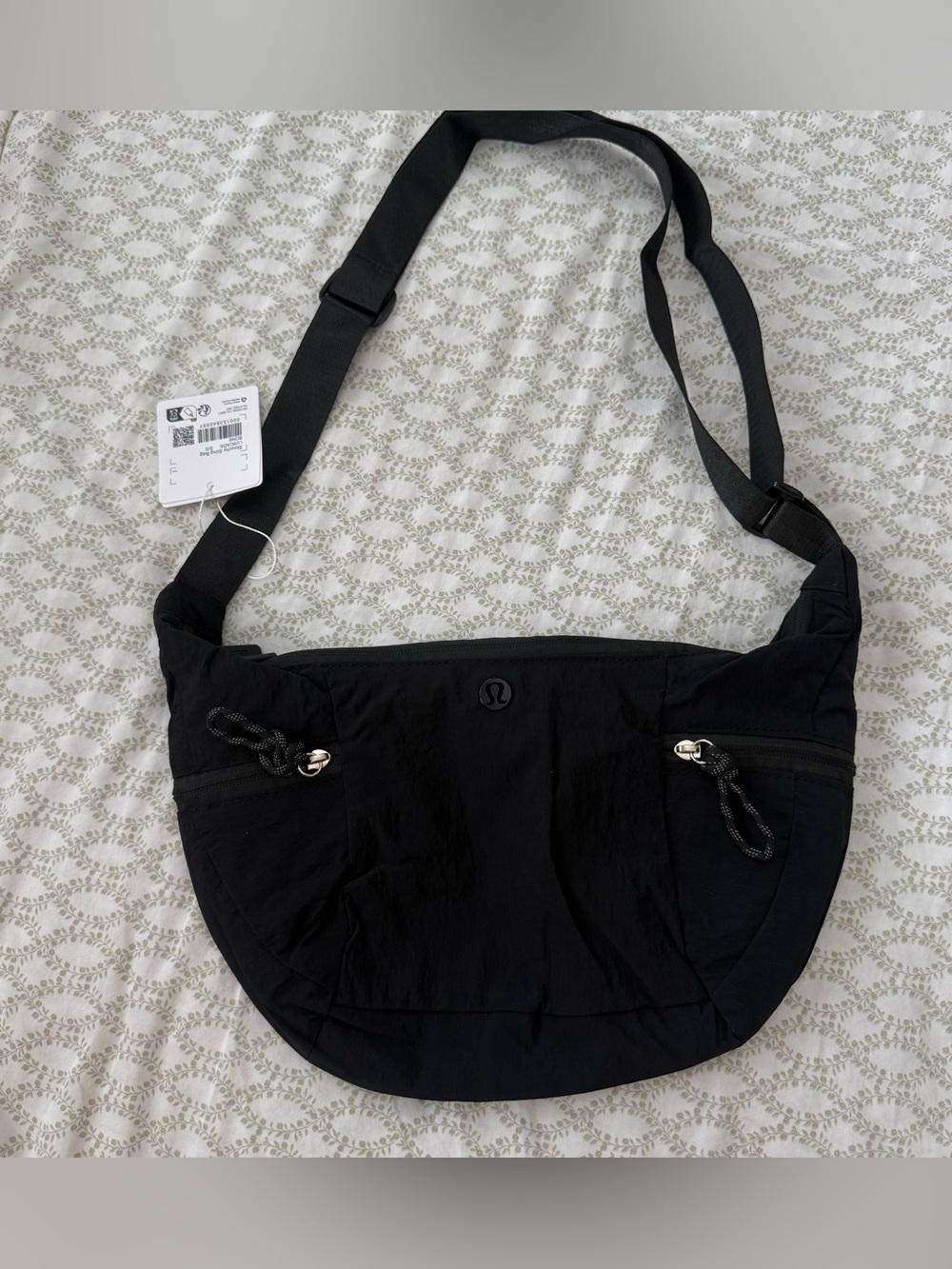 lululemon athletica Black Crescent Crossbody Sling